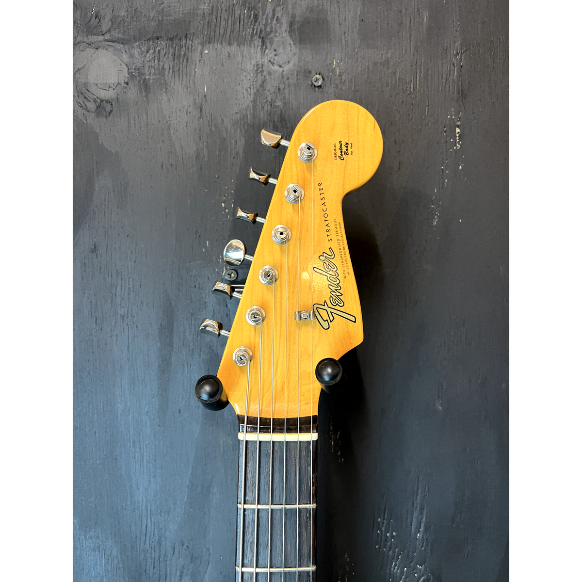 Used Fender American Vintage II Stratocaster 1965 Sonic Blue