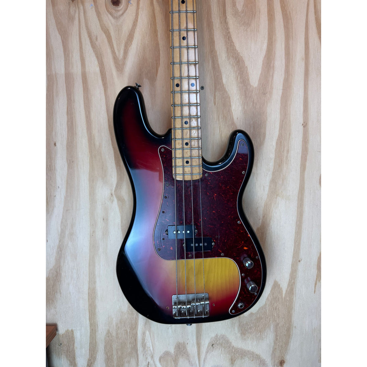 Used Ibanez Silver Series P Bass Sunburst Made in Japan with Bag