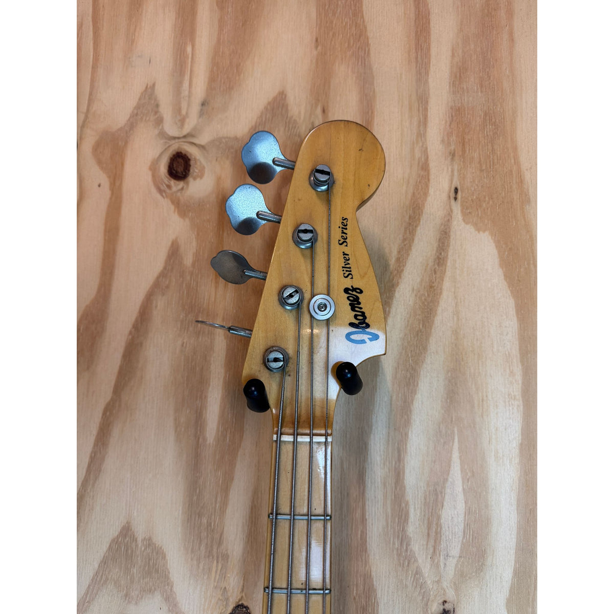 Used Ibanez Silver Series P Bass Sunburst Made in Japan with Bag