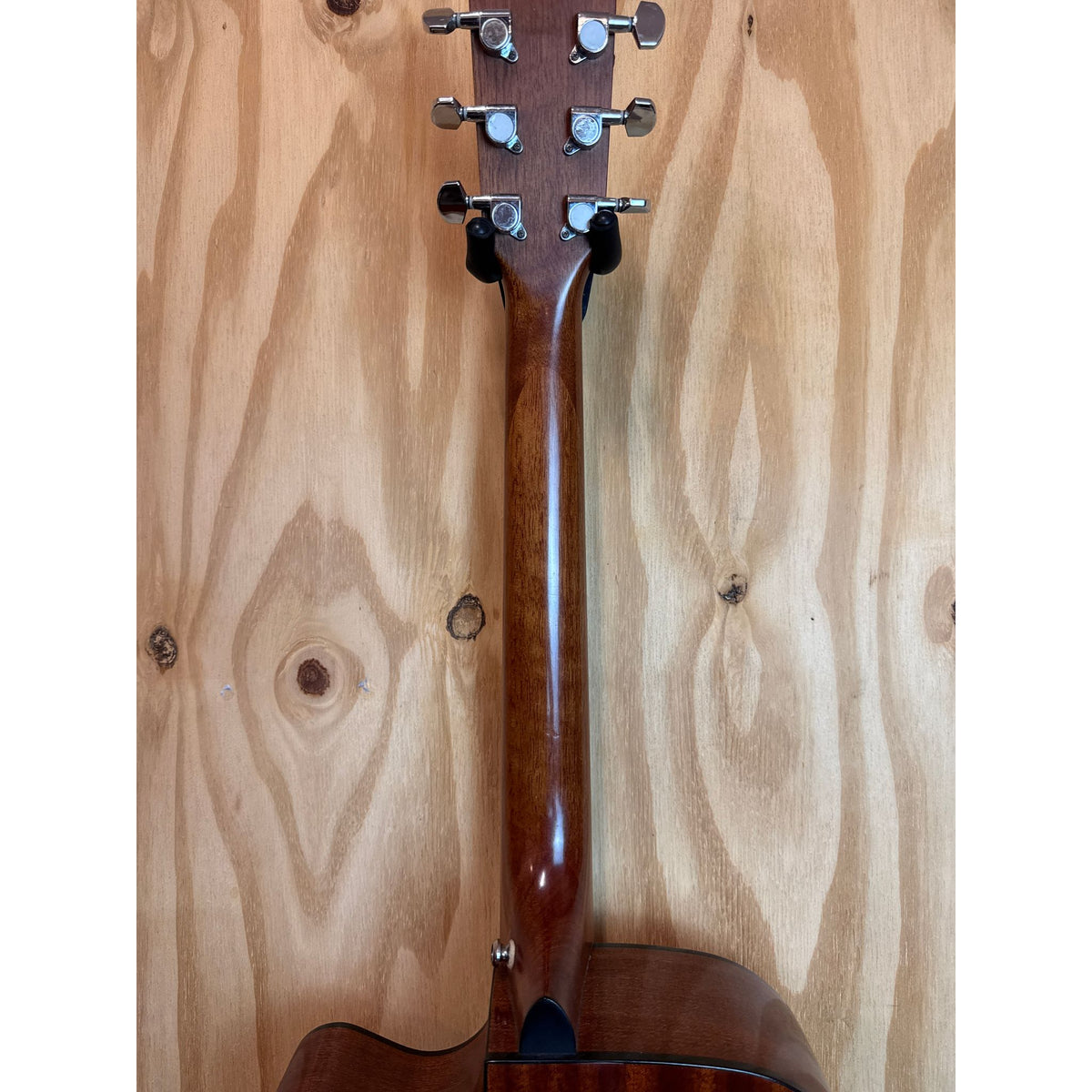 Used Alvarez RD4102C Cutaway Dreadnought Acoustic Electric Guitar