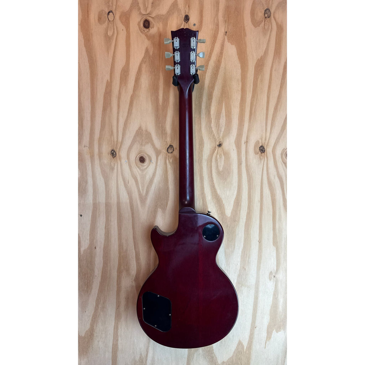 Used 2008 Les Paul Studio Electric Guitar Wine Red with Hard case