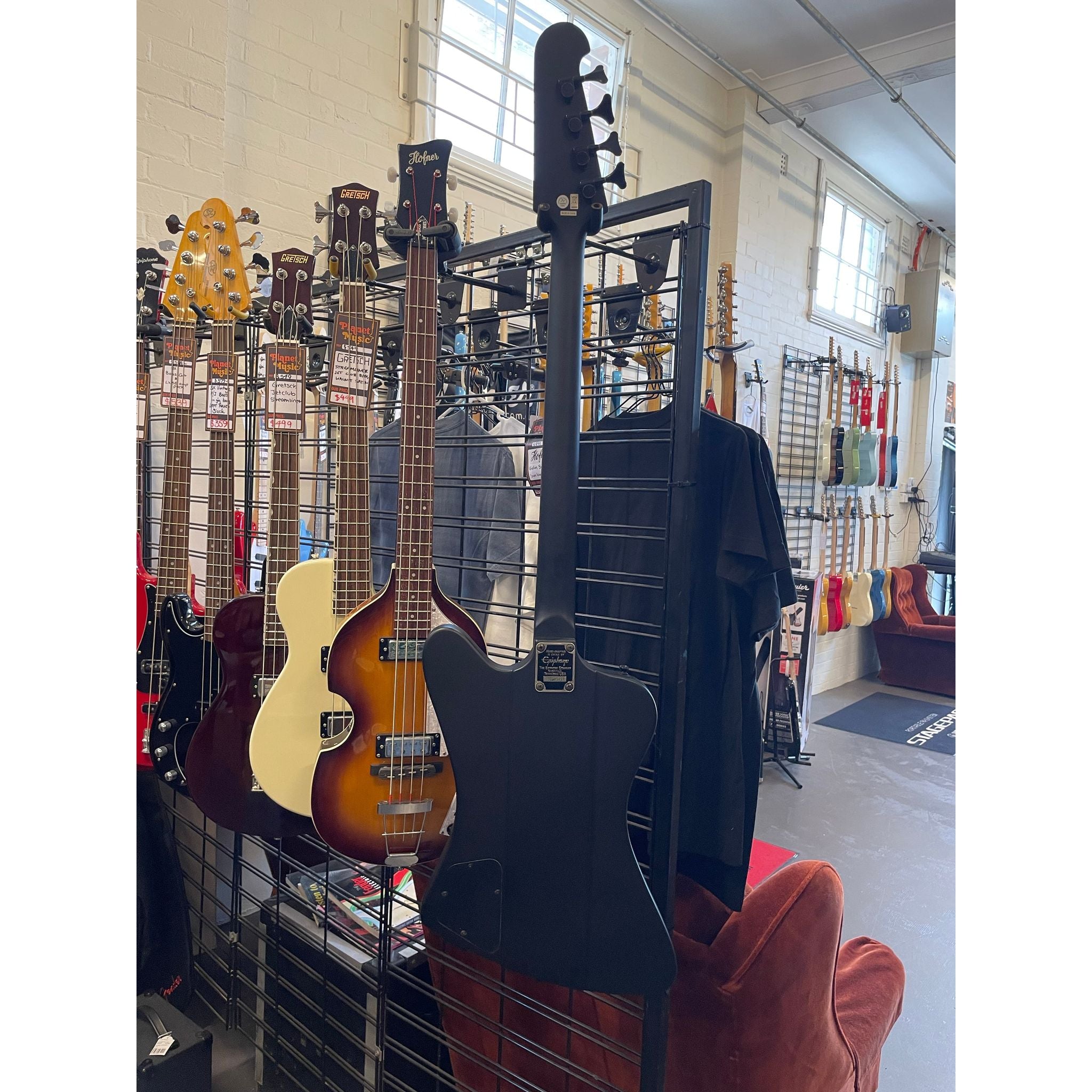 Used Epiphone Nikki Sixx Blackbird Bass 2012 in Hard Case - Planet