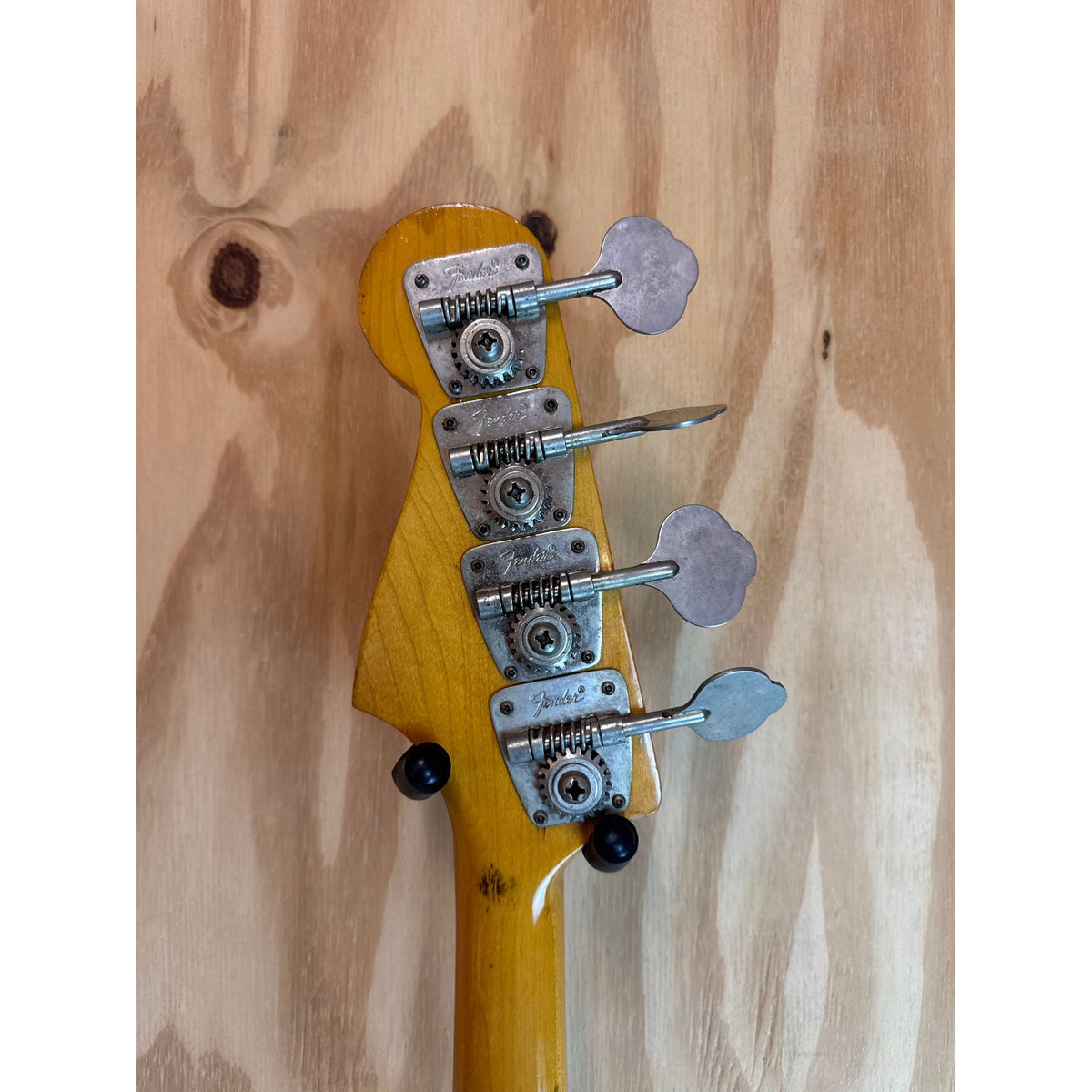 Used Fender Jazz Bass 1973 Sunburst Orig Case All Original