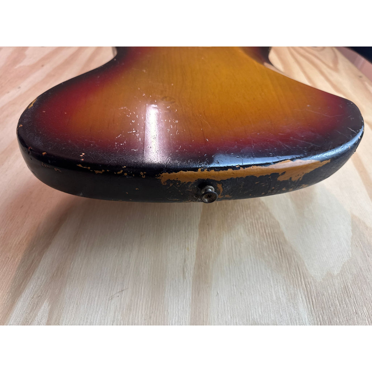 Used Fender Jazz Bass 1973 Sunburst Orig Case All Original