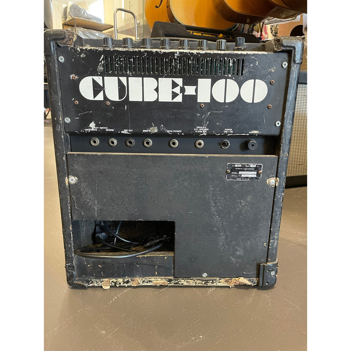 Used Vintage Roland CUBE-100 Amp