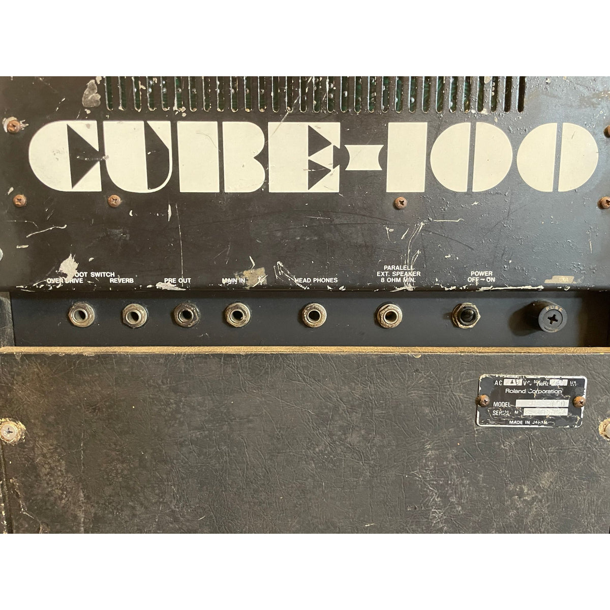 Used Vintage Roland CUBE-100 Amp