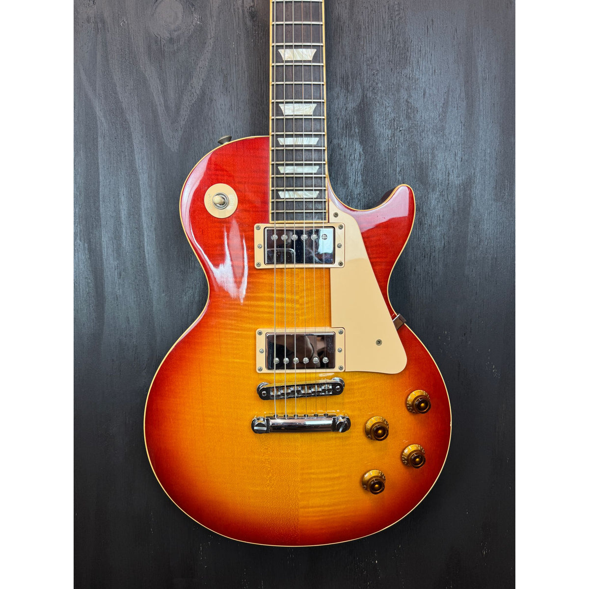 Used Gibson Les Paul Standard 2008 Cherry Sunburst in Hardcase