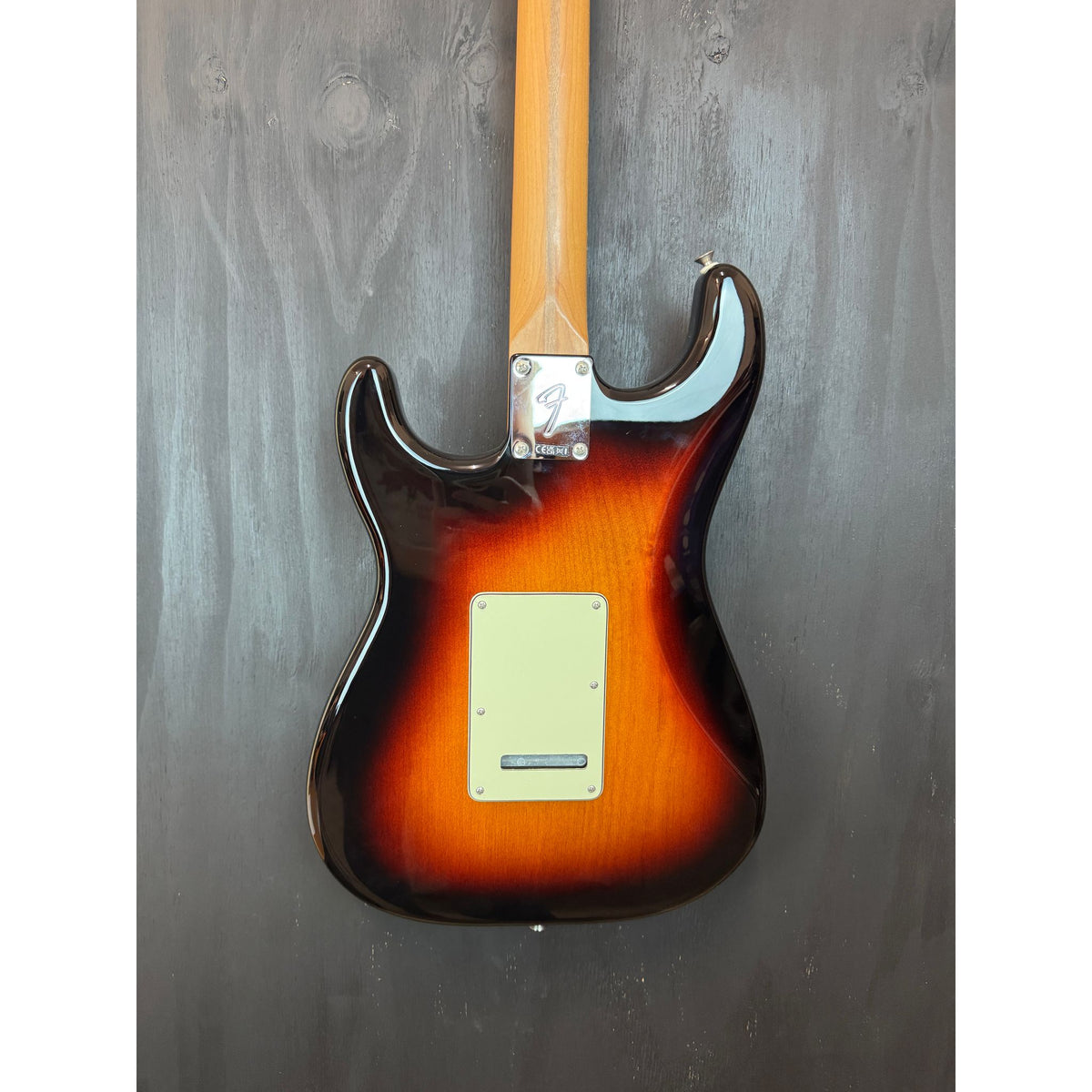 Used Fender Deluxe Edition Player 2 Stratocaster Sunburst with Custom Shop Fat 60's Pickups