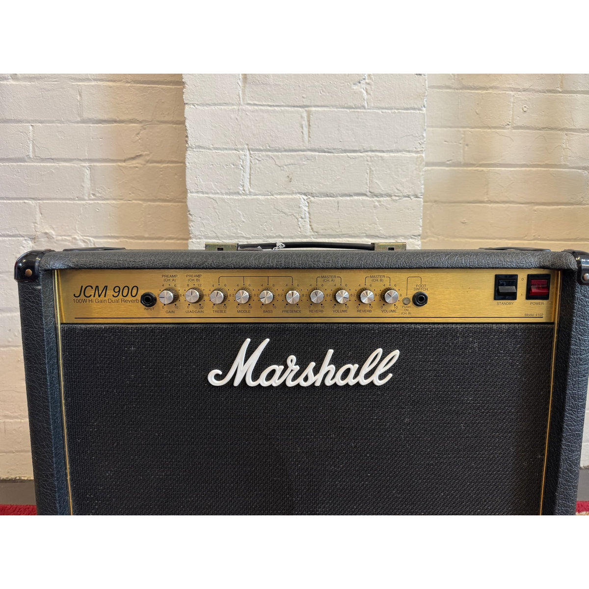 Used Marshall JCM 900 Combo Valve Guitar Amplifier with Cover and Footswitch