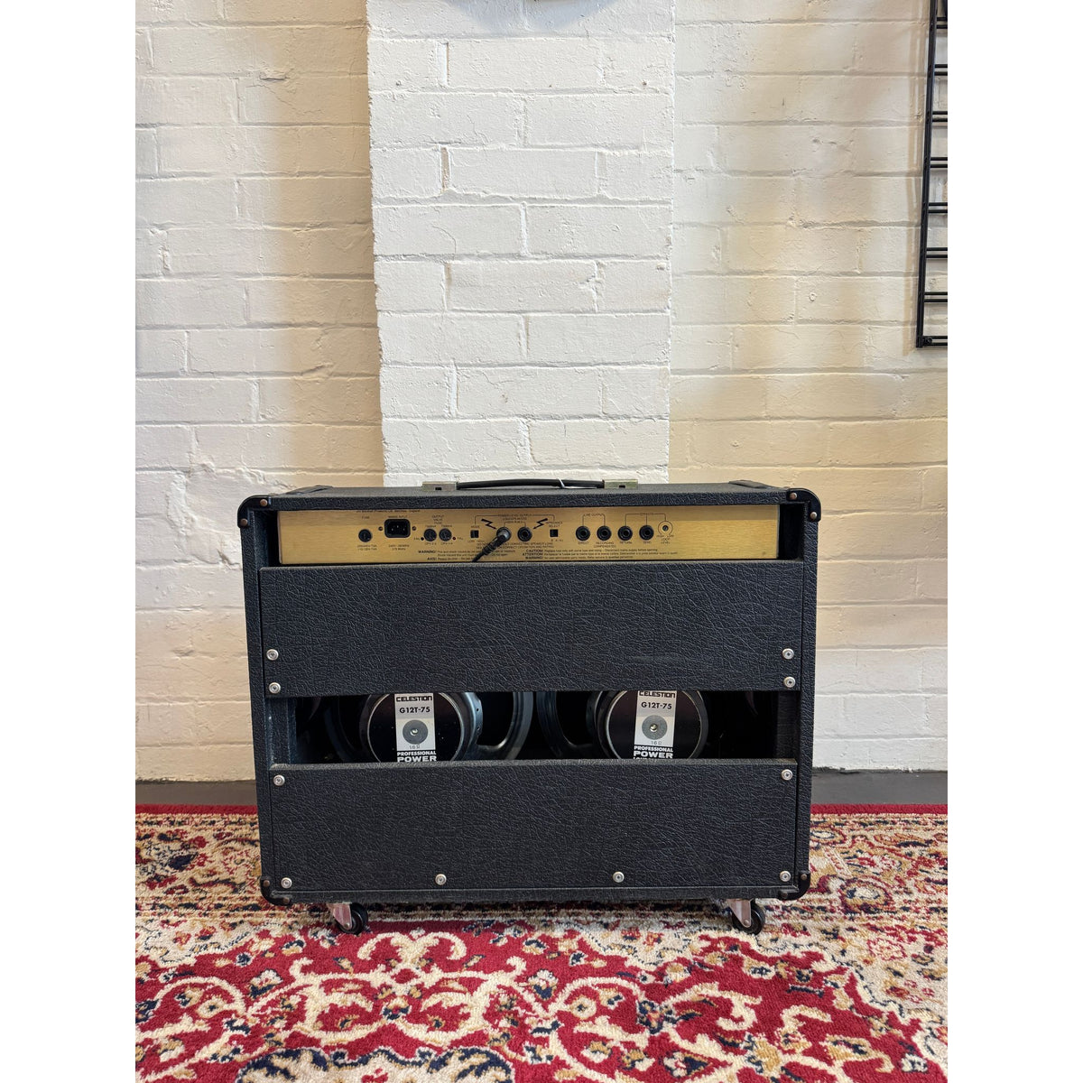 Used Marshall JCM 900 Combo Valve Guitar Amplifier with Cover and Footswitch