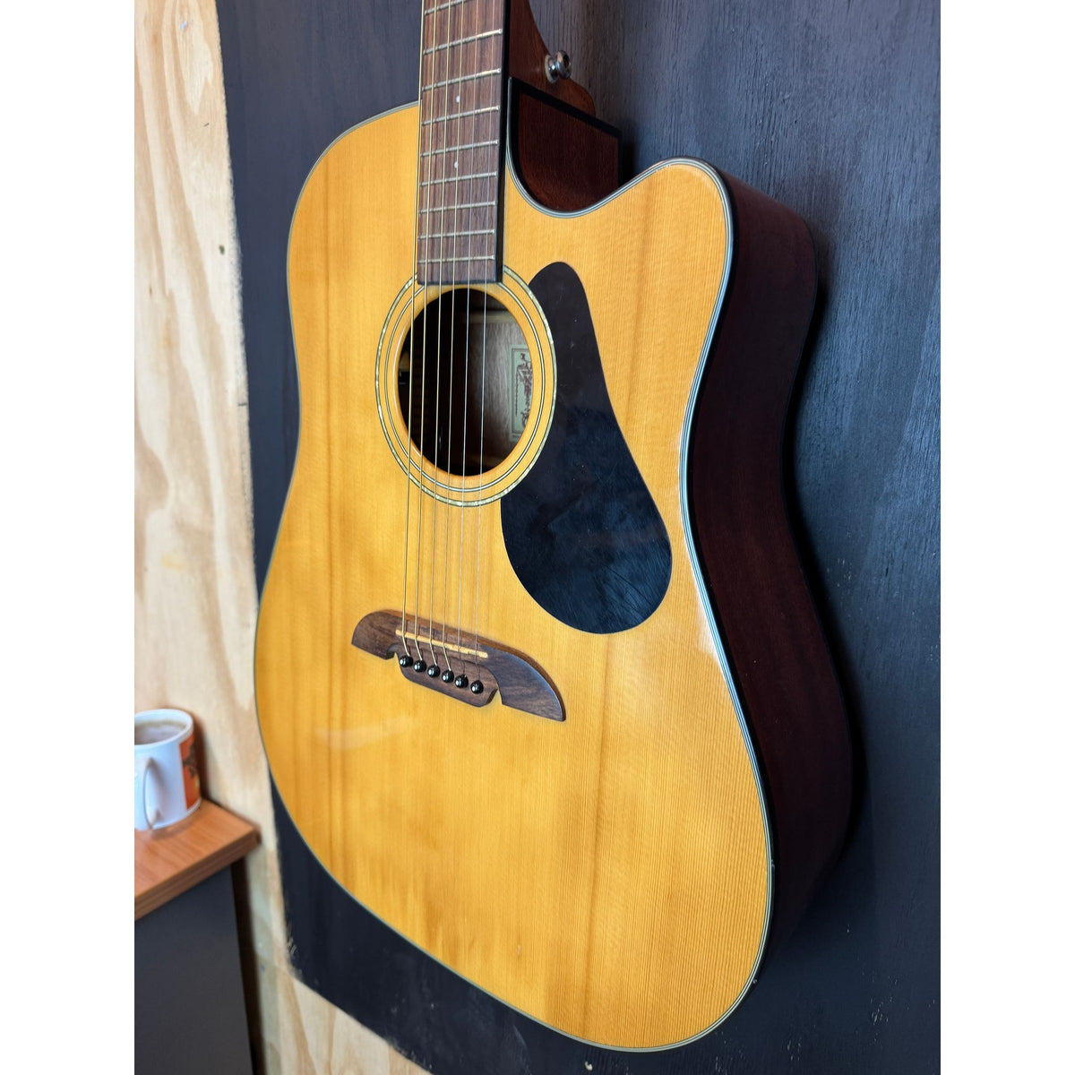 Used Alvarez RD4102C Dreadnought Acoustic
