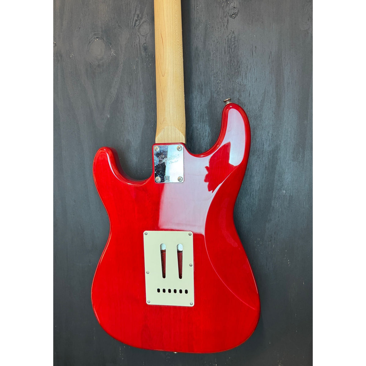 Used 2017 Squier Standard Stratocaster Cherry Sunburst