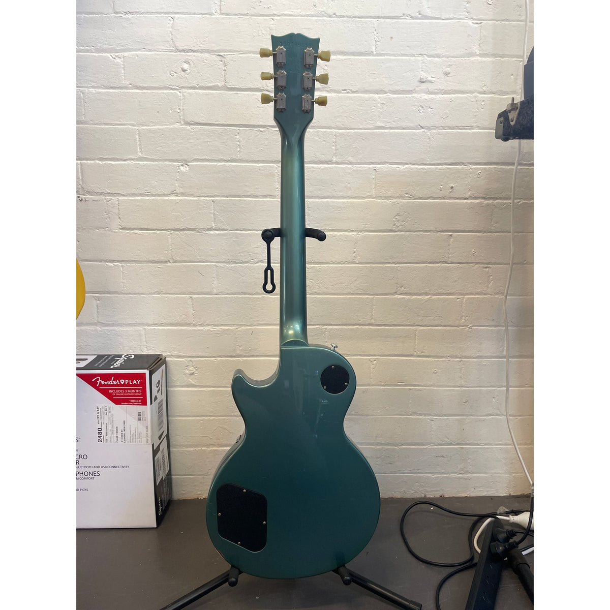 Used Gibson Les Paul Studio Pelham Blue in hard case 2016
