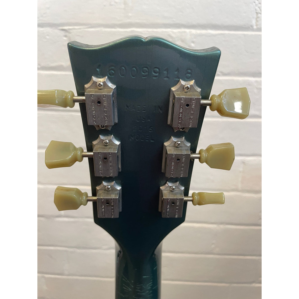 Used Gibson Les Paul Studio Pelham Blue in hard case 2016