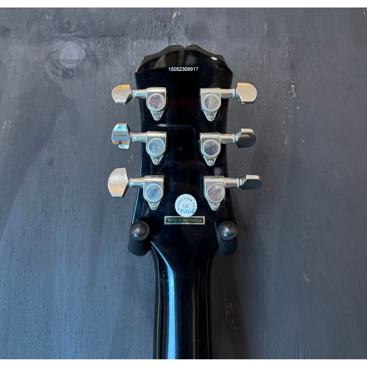 Used Epiphone Les Paul Electric Guitar Black With Tremolo