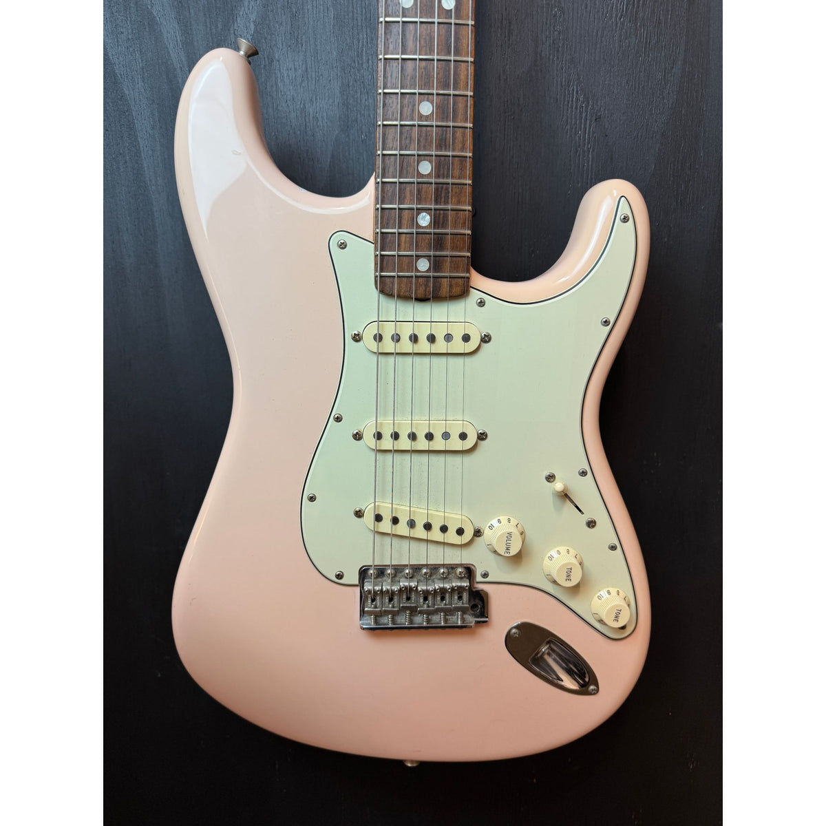 Used 2019 Original 60s Fender Stratocaster Shell Pink with Hardcase