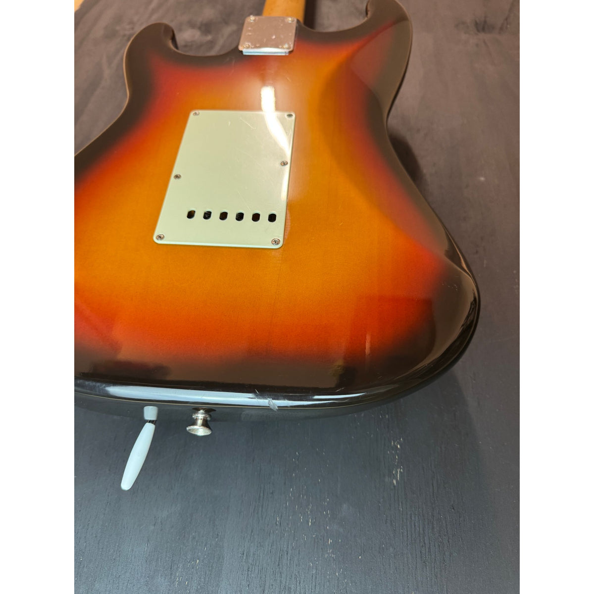Used Early 90's Fender MIJ Stratocaster '62 Reissue Sunburst