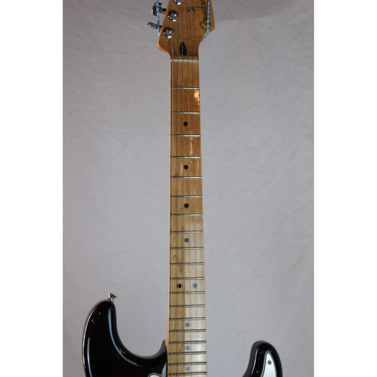 Used Fender Player Stratocaster HSS 3-Colour Sunburst with Case