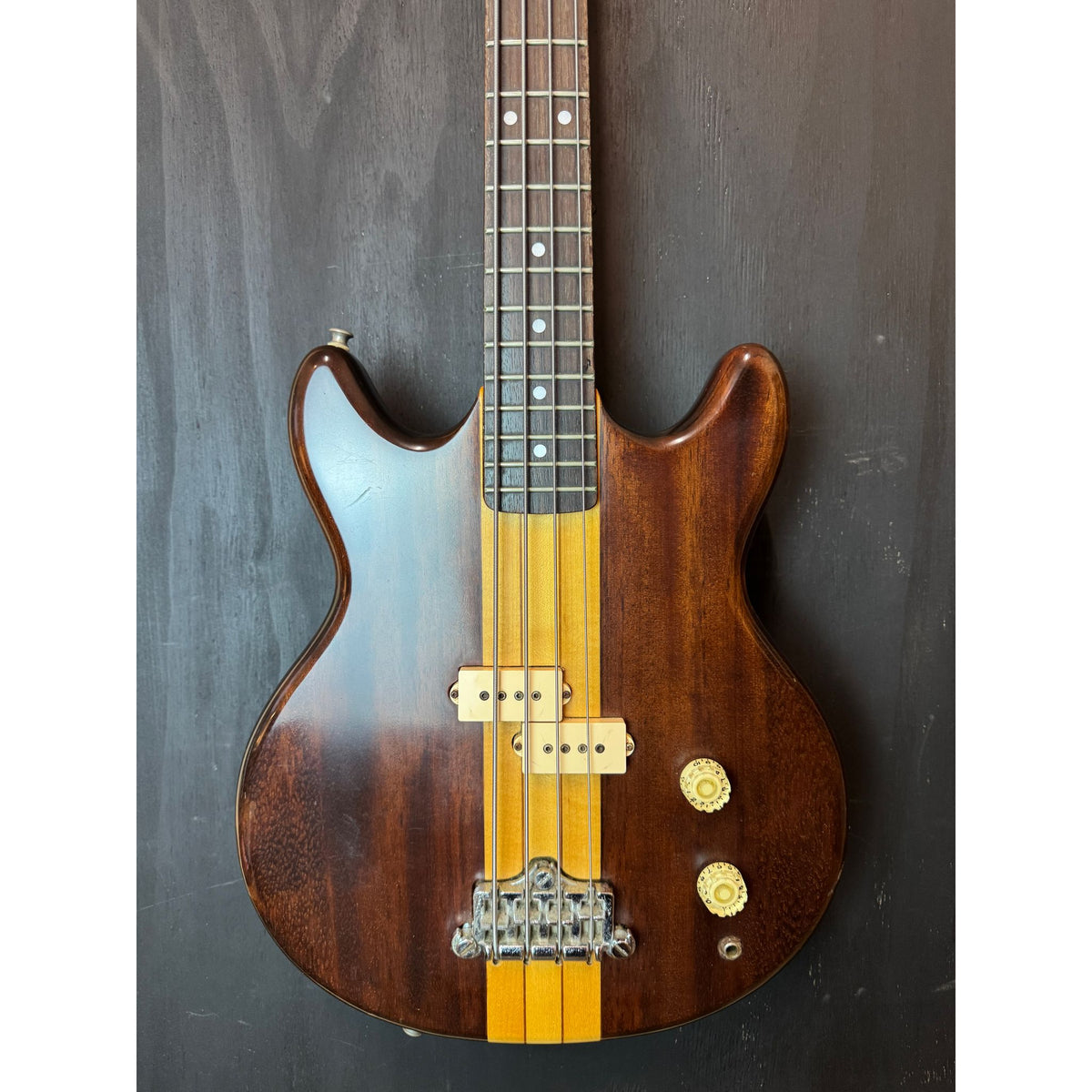 Used 1980 Vantage VS600B "The Witch" Bass in Hardcase