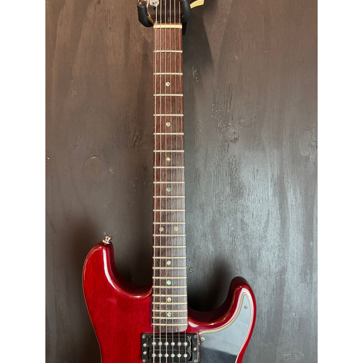 Used 2005 Fender Stratosonic with Hardcase