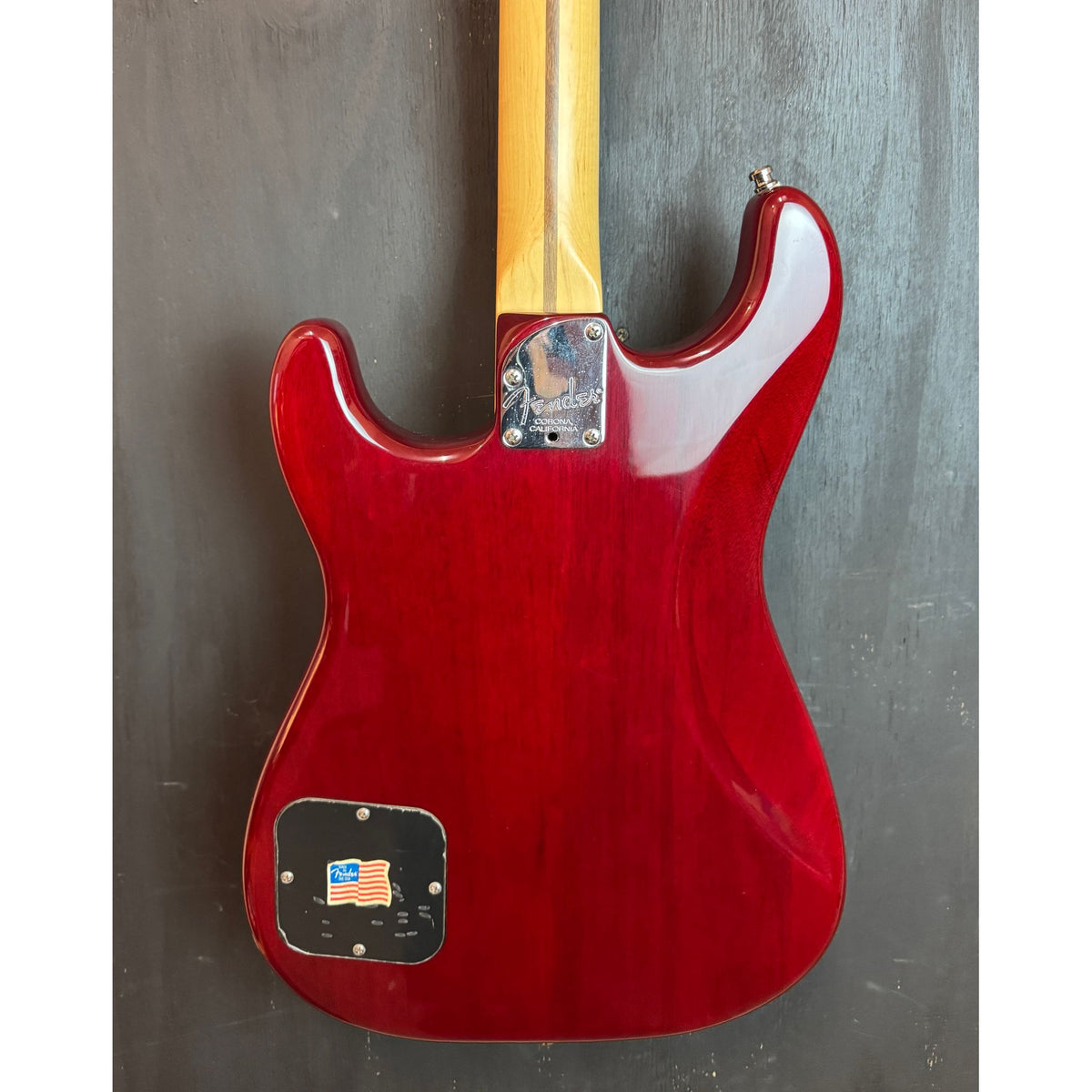 Used 2005 Fender Stratosonic with Hardcase