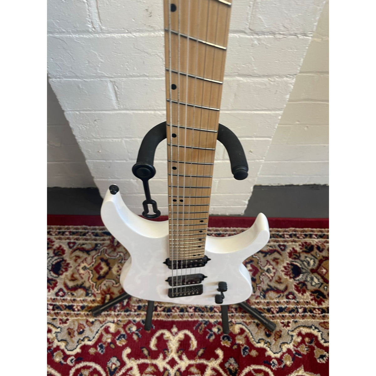 Used Ormsby Hype GTR 7 Run 16 Ermine White with Soft Case