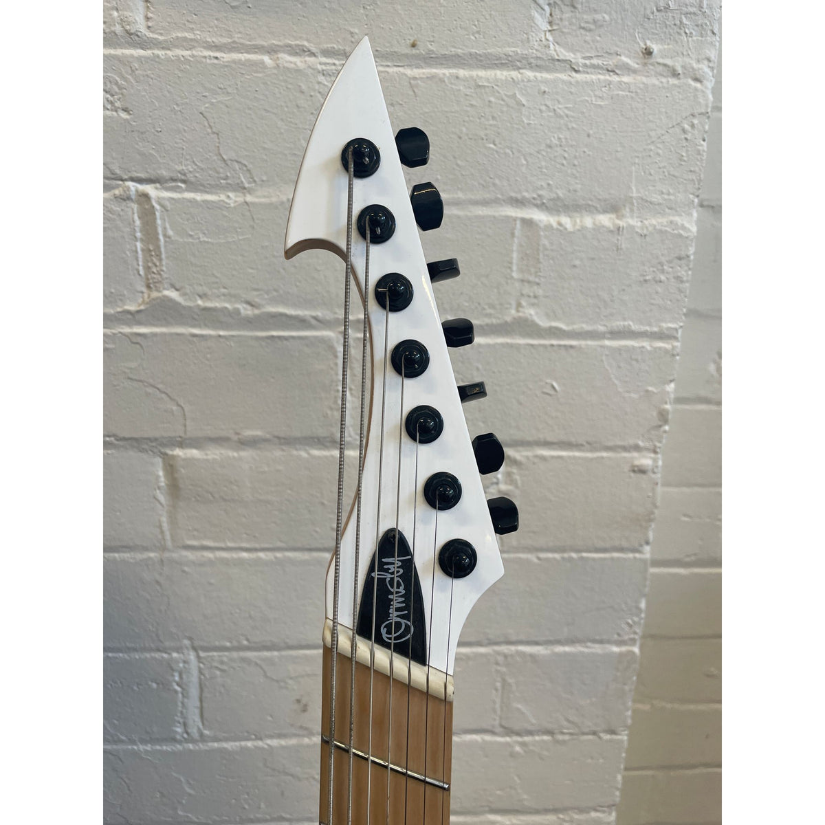 Used Ormsby Hype GTR 7 Run 16 Ermine White with Soft Case