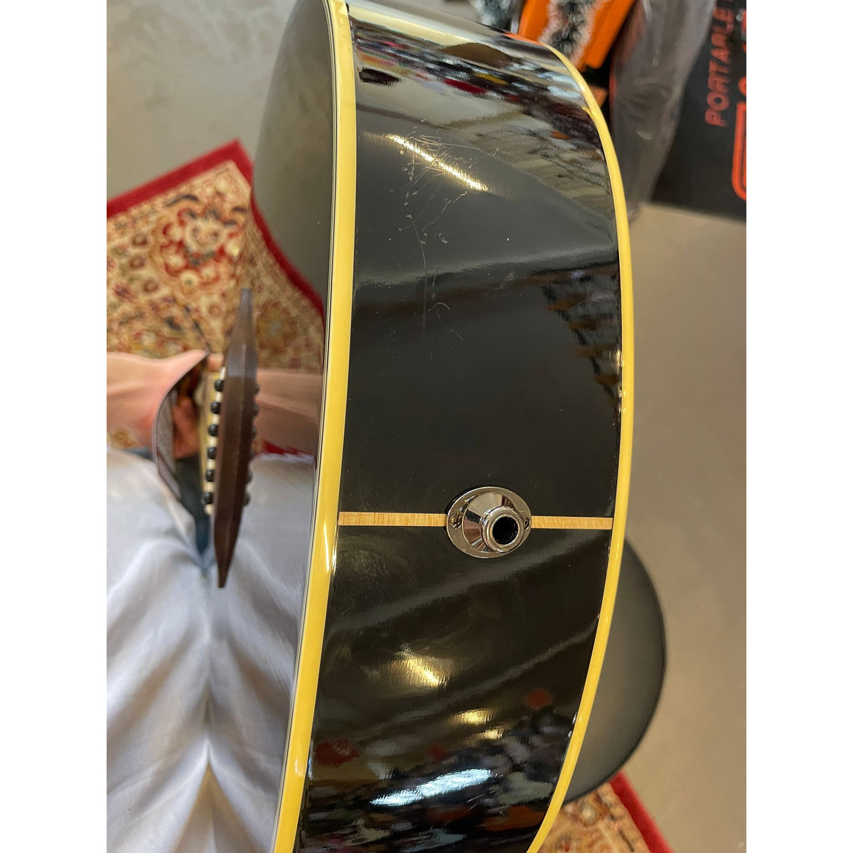 Used Yamaha APX1000 Acoustic Electric Guitar Mocha Black with Hard Case