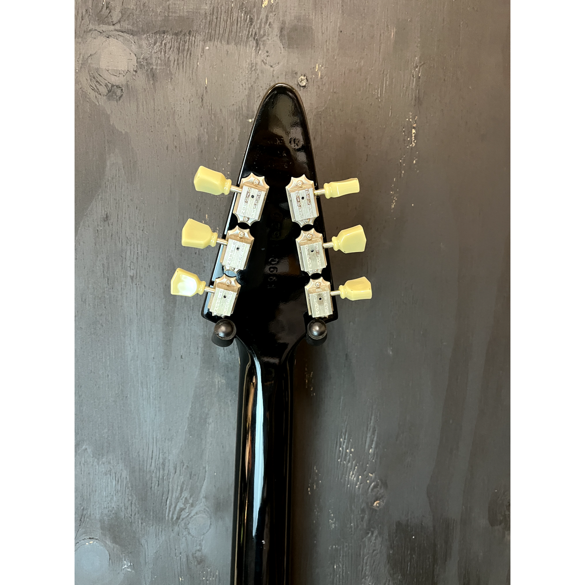 Used 2008 Gibson Flying V 1968 Reissue with Hardcase and Softcase